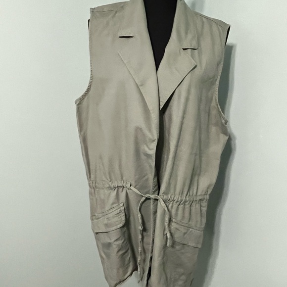 Talbots Green Utility Vest - Picture 1 of 8